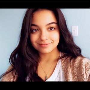 Meet your Posher, Jillian
